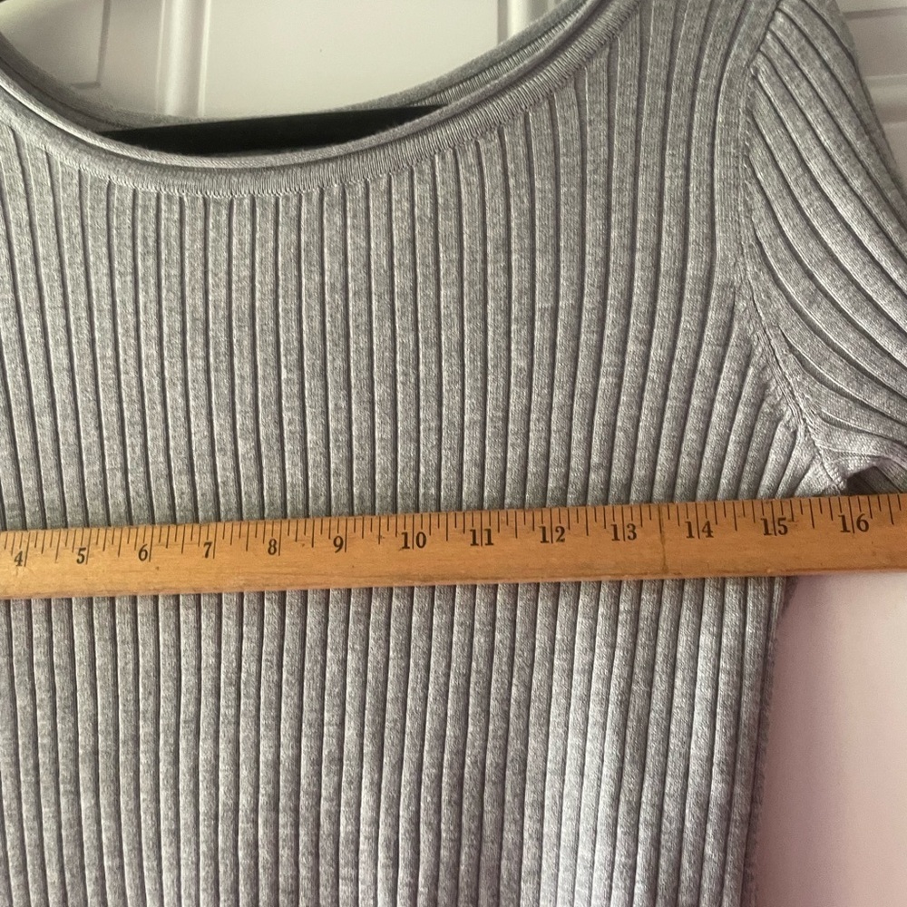 🎯50% OFF! a new day woman’s gray ribbed sweater top - Picture 3 of 5